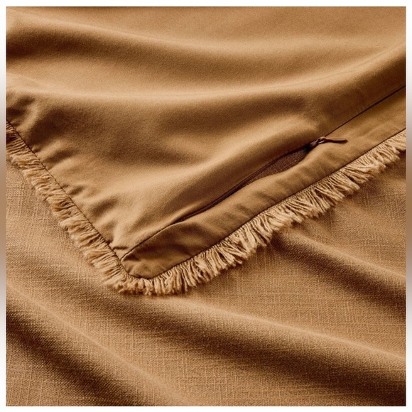 NWOT Casaluna Linen Blend Standard Sham in Warm Brown - Picture 5 of 6